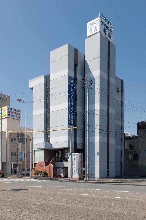 Hotel Plaza Inn Tokushima Buitenkant foto